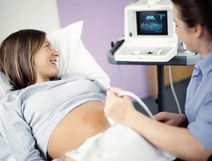 Elena Drobishevaning yalangoch fotosurati